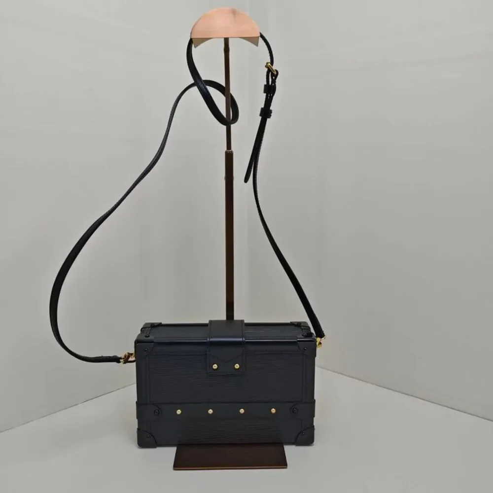 Louis Vuitton Women Pre-Loved Bag Very Good Condition